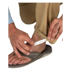 Simms Men's Superlight Zip-Off Pant -go fishing 13173 231 superlight zip off pant cork s21 018 1500x 72ba2f9c 5ac2 49f7 bf71 9bdb18cbbfc7