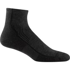 Darn Tough Men's Hiker Quarter Midweight Hiking Sock (1959)